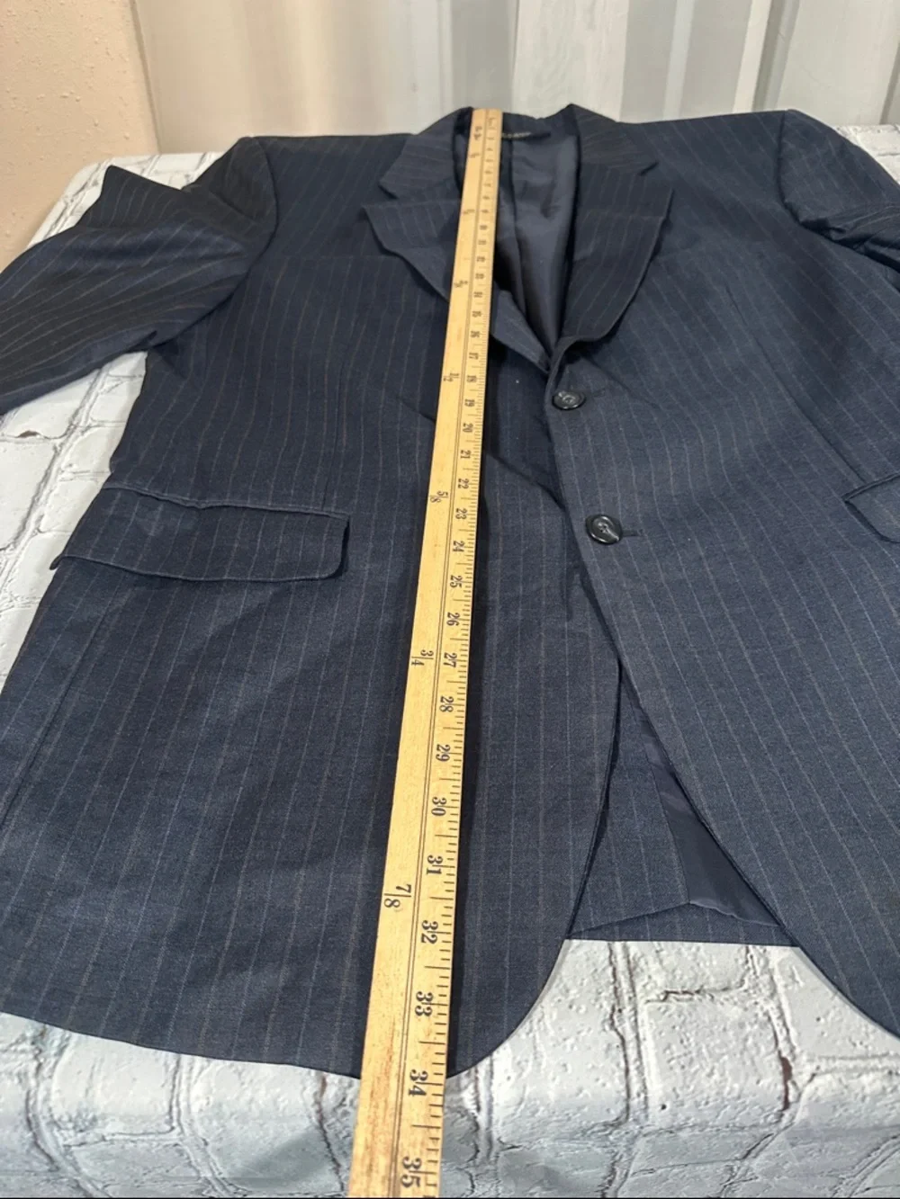 Jos. A. Bank Navy Blue Pinstripe Two-Button Suit Jacket Mens size 44 R